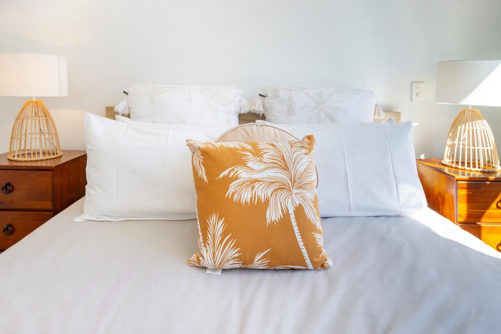 Central Escape On Cashel Street 2 Bed 2 Bath Christchurch Bagian luar foto