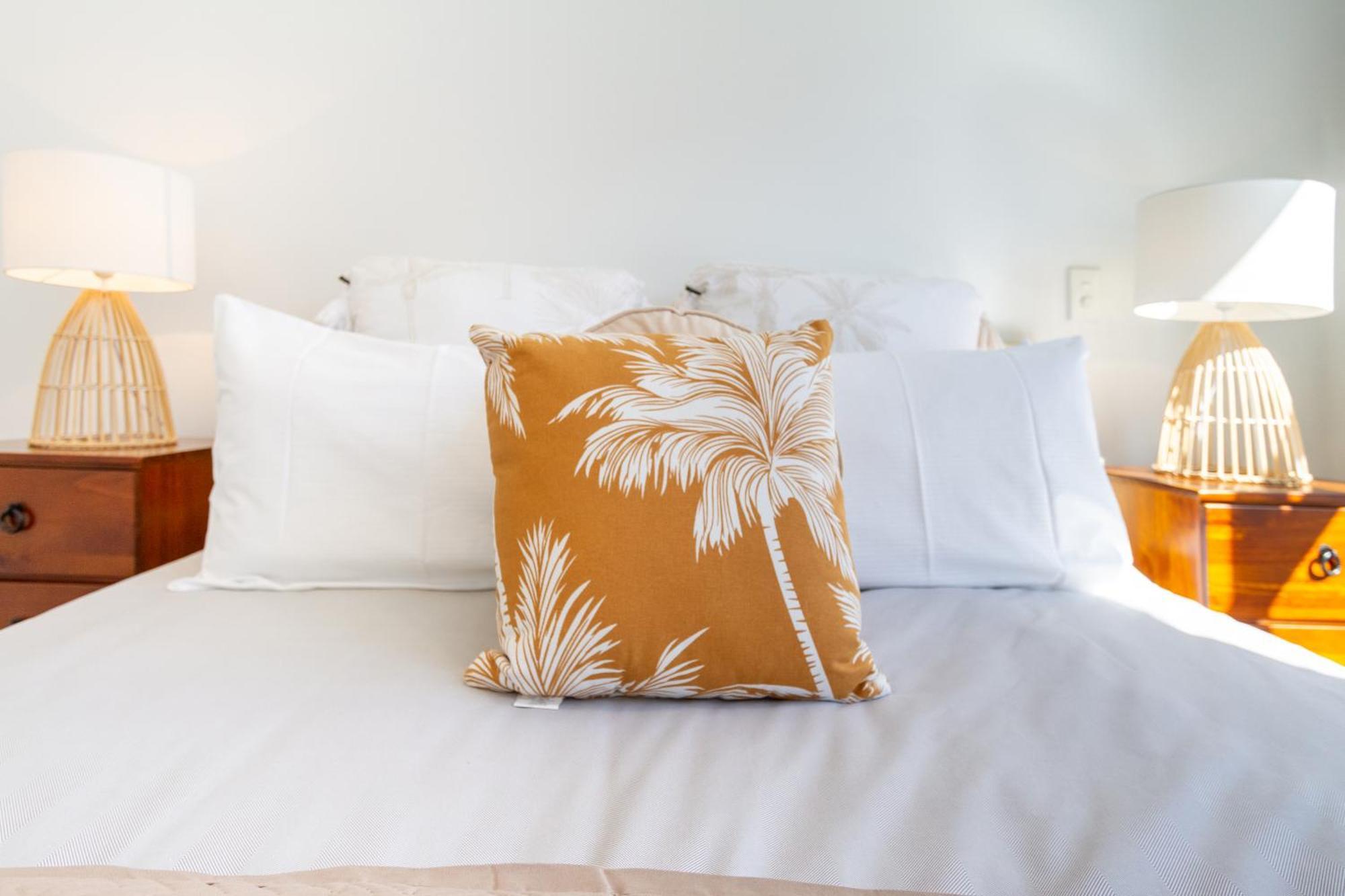 Central Escape On Cashel Street 2 Bed 2 Bath Christchurch Bagian luar foto