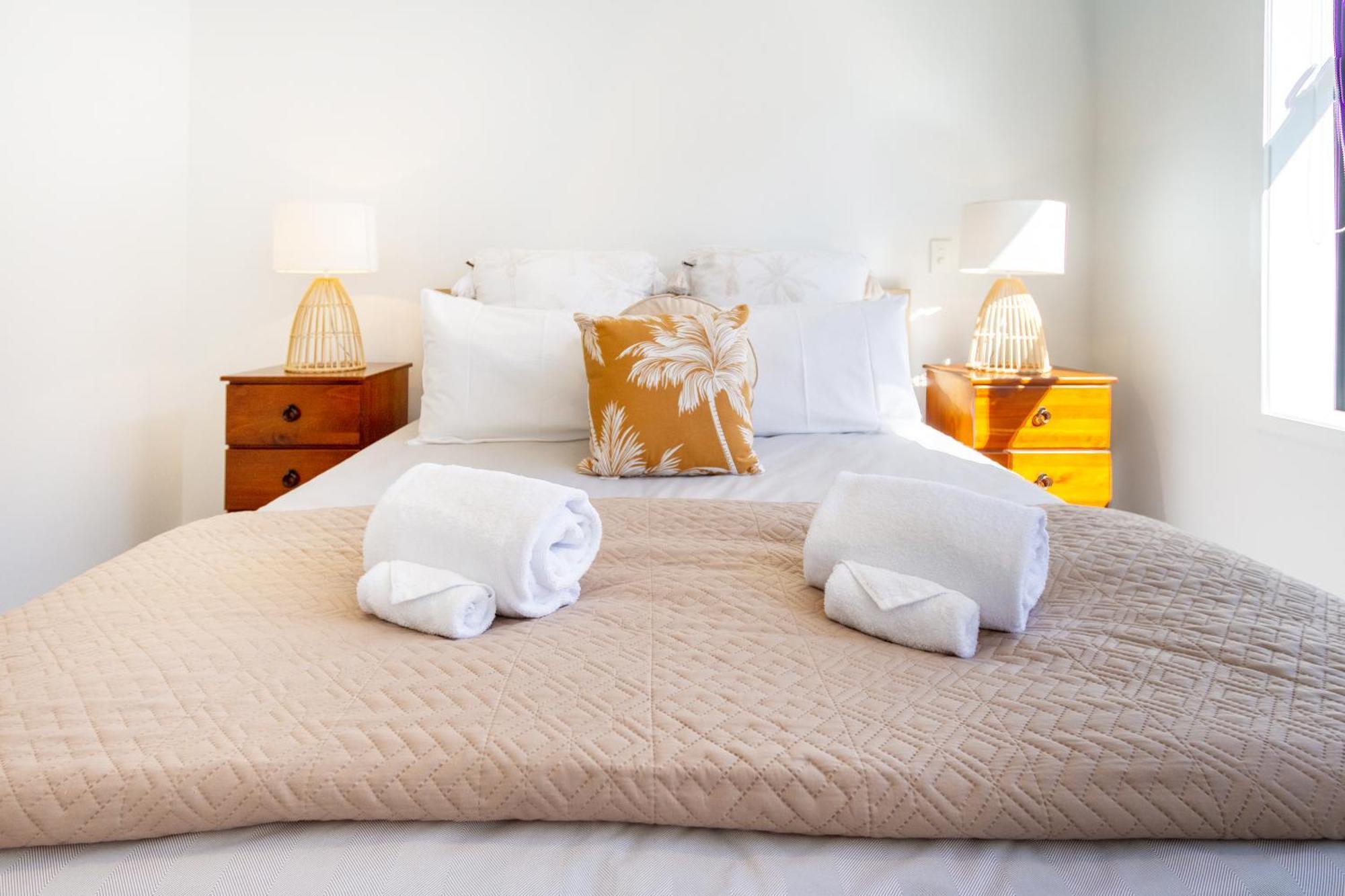 Central Escape On Cashel Street 2 Bed 2 Bath Christchurch Bagian luar foto